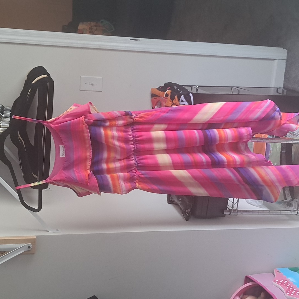 Dress‎ - Picture 3 of 6